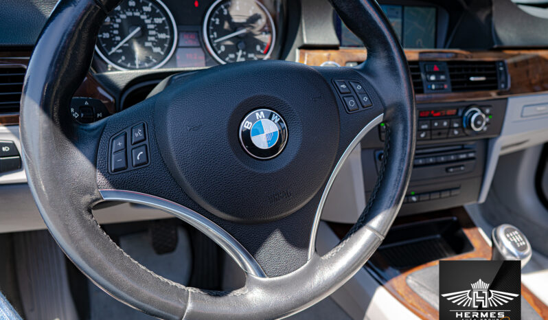 2011 BMW 3 Series 335i Convertible – MANUAL full